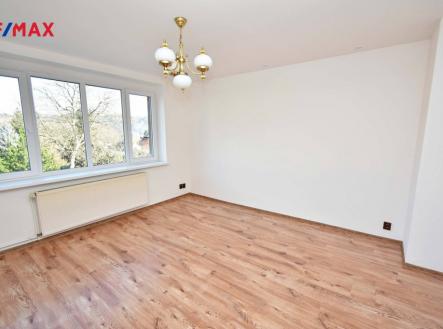 Samostatná ložnice s okny do dvora. | Prodej bytu, 3+1, 192 m²