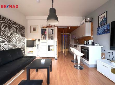 3.jpg | Prodej bytu, 2+kk, 50 m²