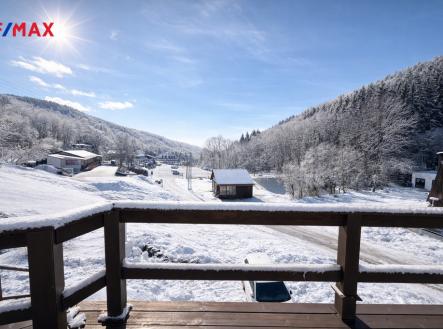 pohled-z-terasy-je-jedinecny.png | Prodej - dům/vila, 150 m²