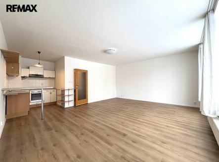 Hlavní obytná místnost | Prodej bytu, 1+kk, 40 m²