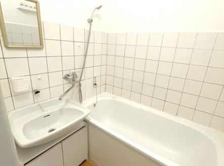 Koupelna | Prodej bytu, 1+1, 33 m²