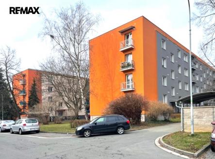 uliční pohled | Prodej bytu, 1+1, 33 m²