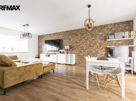 zlebek-jenstejn-dsc5775-hdr.jpg | Prodej - dům/vila, 115 m²