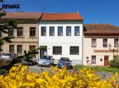 Prodej - nájemní dům, 193 m²