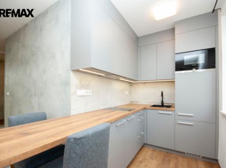 2.jpg | Pronájem bytu, 1+kk, 45 m²
