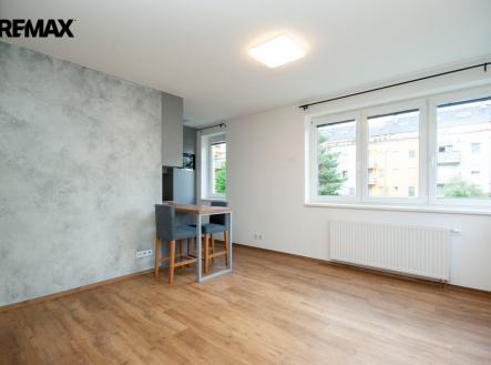 4.jpg | Pronájem bytu, 1+kk, 45 m²
