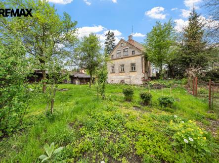 pohled ze zahrady | Prodej - dům/vila, 416 m²