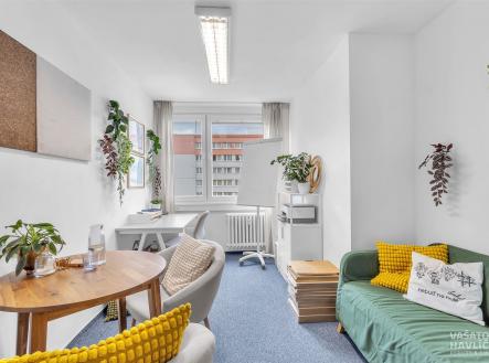 . | Pronájem - kanceláře, 30 m²