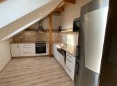 Pronájem bytu, 3+kk, 80 m²