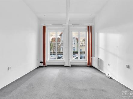 . | Pronájem - kanceláře, 104 m²
