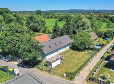 . | Prodej - pozemek pro bydlení, 629 m²