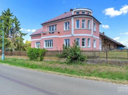 . | Pronájem bytu, 3+1, 96 m²