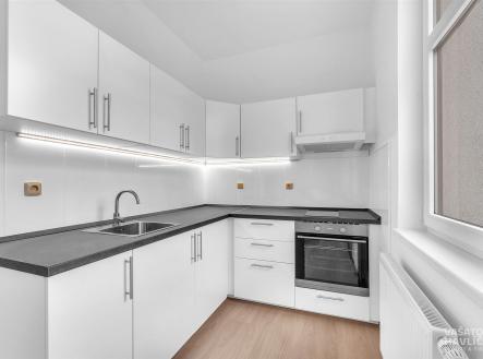 . | Pronájem bytu, 1+1, 57 m²
