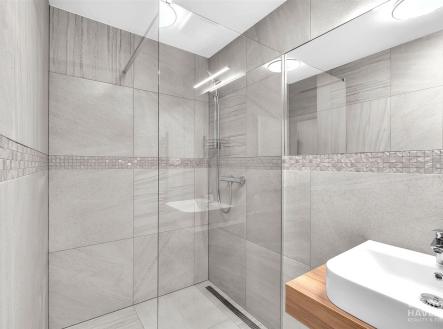 . | Pronájem bytu, 2+kk, 63 m²