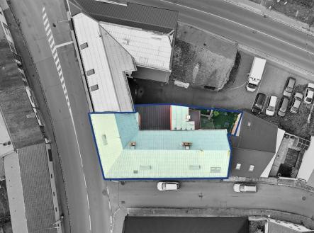 . | Prodej - dům/vila, 690 m²