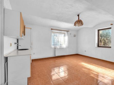 . | Prodej - dům/vila, 178 m²