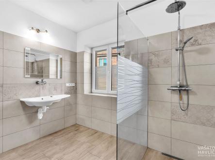 . | Prodej - dům/vila, 154 m²