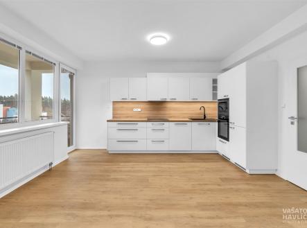 . | Pronájem bytu, 3+kk, 72 m²