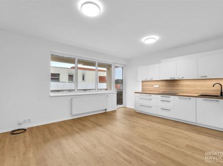 . | Pronájem bytu, 3+kk, 72 m²