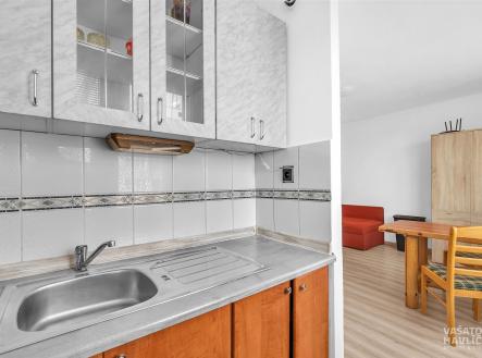 . | Pronájem bytu, 1+kk, 27 m²