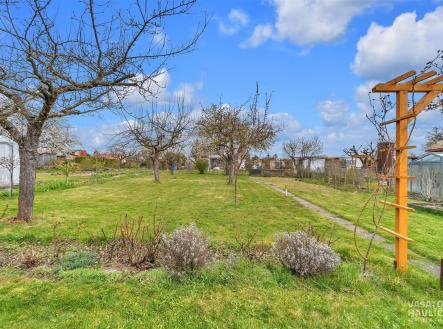 . | Prodej - pozemek, zahrada, 416 m²