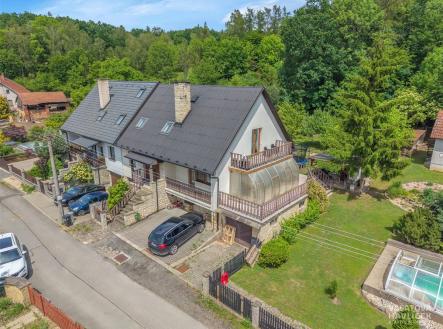 . | Prodej - dům/vila, 280 m²