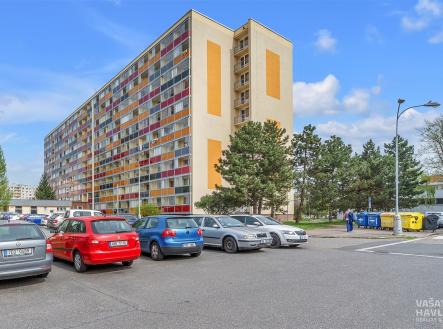 . | Pronájem bytu, 1+kk, 35 m²