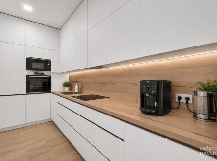 . | Pronájem bytu, 4+kk, 111 m²