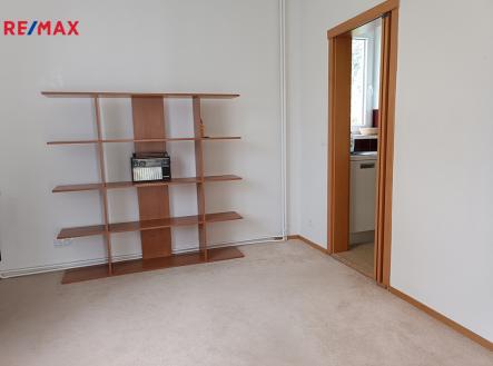 img-20250502-104919.jpg | Pronájem bytu, 2+1, 40 m²