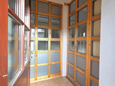 20251110-131133.jpg | Pronájem - obchodní prostor, 83 m²