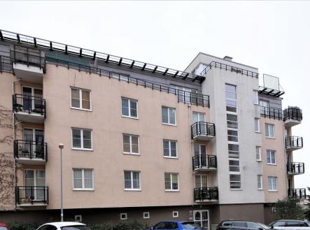 p1200533upr.jpg | Pronájem bytu, 1+kk, 26 m²