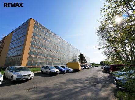 p1170186.jpg | Pronájem - malý objekt/garáž