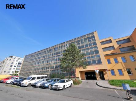 p1170187.jpg | Pronájem - malý objekt/garáž