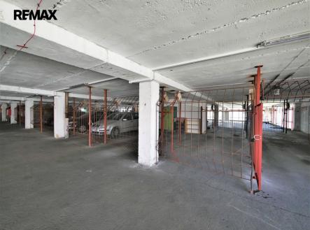 p1170194.jpg | Pronájem - malý objekt/garáž