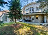 Prodej - dům/vila, 433 m²