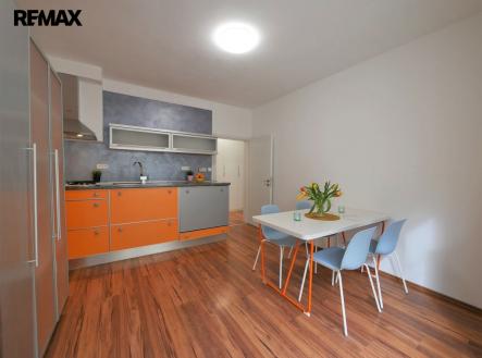 p1160680.jpg | Pronájem bytu, 2+1, 96 m²