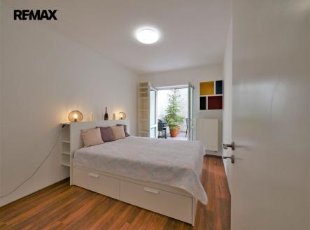 p1160643.jpg | Pronájem bytu, 2+1, 96 m²