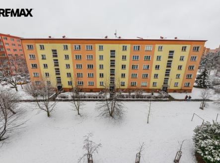 Pohled z okna | Prodej bytu, 2+1, 54 m²