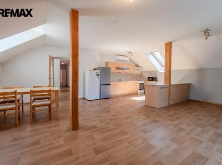 dsc-8909-hdr.jpg | Prodej - dům/vila, 230 m²