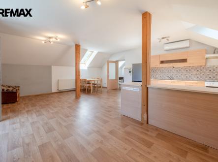 dsc-8912-hdr.jpg | Prodej - dům/vila, 230 m²