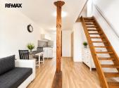 Pronájem bytu, 1+1, 53 m²