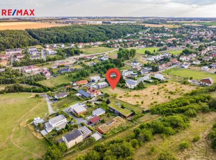 tuchomerice-2-15-vyznaceni-odstraneni-travy.jpg | Prodej - pozemek pro bydlení, 1 252 m²