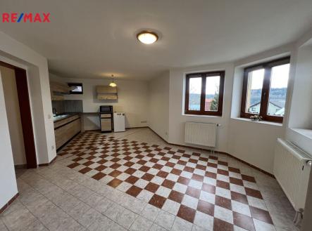 obývací pokoj s kuchyň.koutem | Pronájem bytu, 2+kk, 48 m²