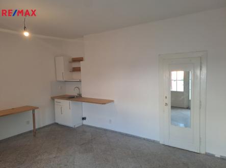 20250604-091146.jpg | Pronájem - obchodní prostor, 26 m²