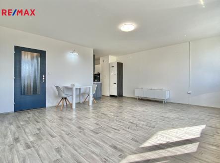img-2560.jpeg | Pronájem bytu, 1+kk, 42 m²