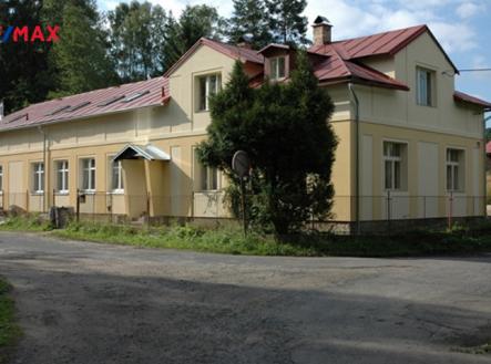 bocni-pohled.png | Prodej - dům/vila, 421 m²