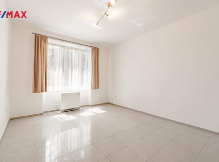 nad-motolskou-nemocnici-02.jpg | Prodej bytu, 1+kk, 31 m²