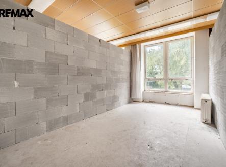 lesonice-21.jpg | Prodej - malý objekt/garáž