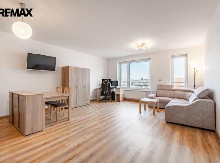 Prodej bytu, 2+kk, 77 m² obrázek