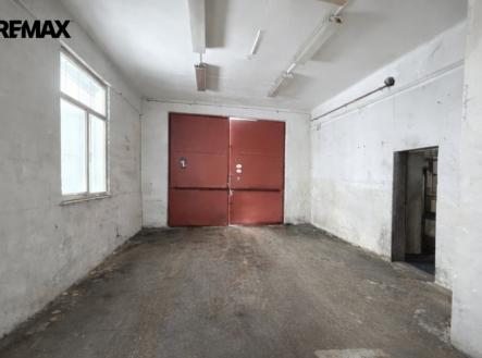 img-0422-kopie.jpg | Pronájem - obchodní prostor, 500 m²